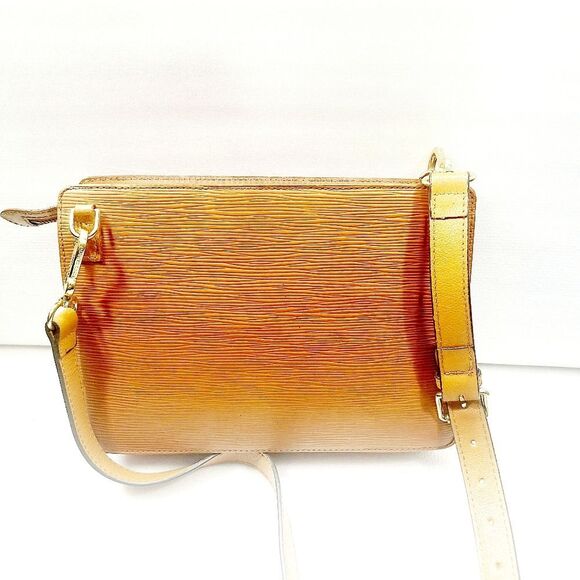 Louis Vuitton Epi Shoulder Bag - Picture 1 of 10